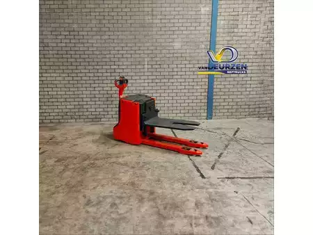 Transpallet manuali 2013  Linde T16L (5)