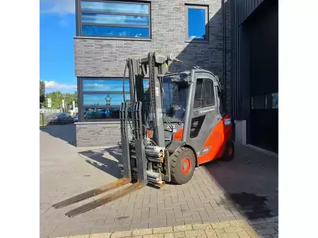 Diesel heftrucks 2016  Linde H30D-02 (4)