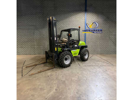 Dízel targoncák 2021 Agrimac-Agria TH-350 (1)