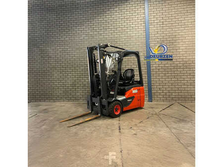 Elektromos 3 kerekű 2020 Linde E15-02 (1)