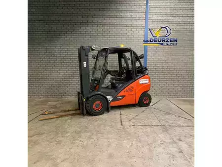 Carretilla elevadora GLP 2018  Linde H30T-02 (1)
