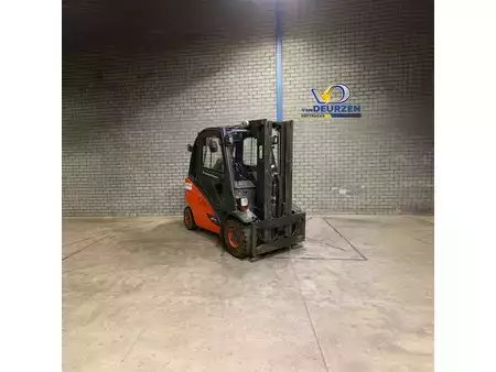 Diesel heftrucks 2014  Linde H30D-02 (3)