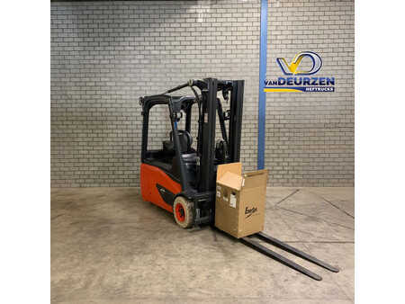 Elektromos 3 kerekű 2023  Linde E16 (4)