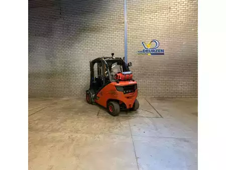 Carretilla elevadora GLP 2017 Linde H30T EVO (2)