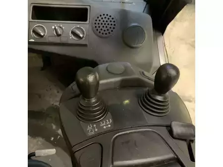 LPG VZV 2017  Linde H30T EVO (8)