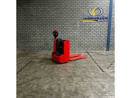Transpallet manuali 2023  Linde T16 (1)