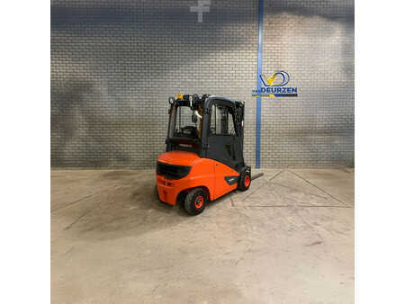 Diesel gaffeltruck 2019 Linde H20D-01 (3)