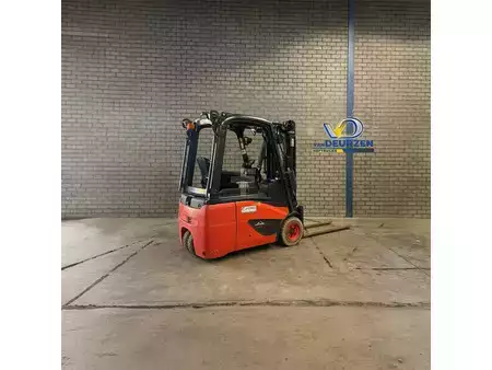 Elektrisk- 3 hjul 2021  Linde E16C-02 (3)