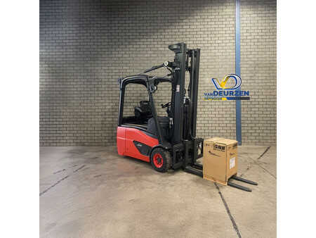 Elektromos 3 kerekű 2023  Linde E16-02 (4)