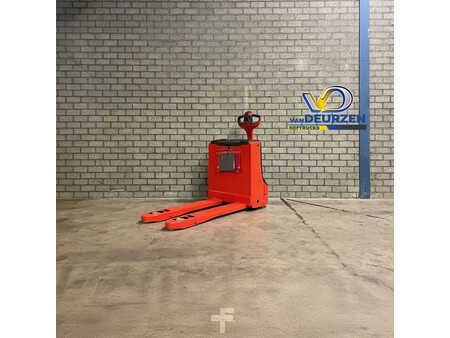 Transpallet manuali 2024  Linde T16 (3)