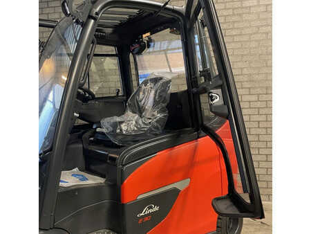 4-wiel elektrische heftrucks 2023  Linde E30HL-01/600 (6)