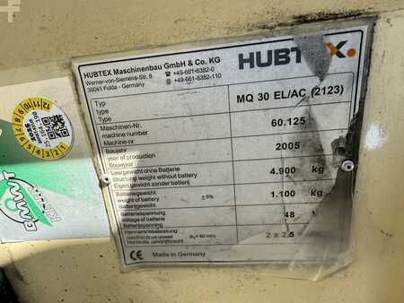Carretilla de 4 vías 2005 HUBTEX MQ30 EL/AC serie 2123 (5)
