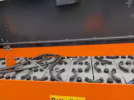 Négyutas targonca  HUBTEX Phoenix MQ45 serie 2830 PU (13)