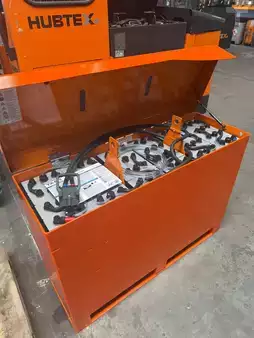 4-Tie Trukki  HUBTEX MQ30 Serie 2121 EL/PU HX besturing (9)