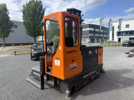 Vierwegestapler  HUBTEX MQ 30 serie 2121 EL Vol rubber (6)