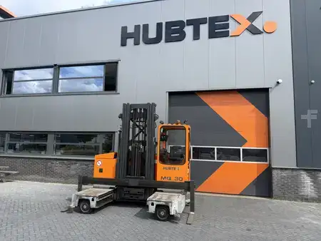 Vierwegestapler  HUBTEX MQ30 serie 2130 EL (1)