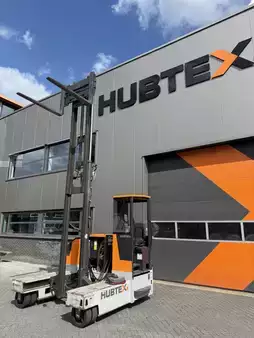 Vierwegestapler  HUBTEX DQ30 E serie 3120 EL (14)