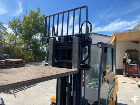 Diesel Forklifts 2013  Jungheinrich DFG 435s (2) 