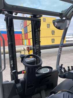 Elektryczne 4-kołowe 2015  Still RX 20-20 P (15)