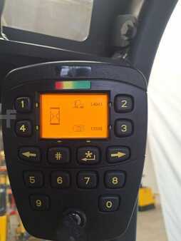 Chariots électriques à 4 roues 2015  Yale ERP 16 VT (5)