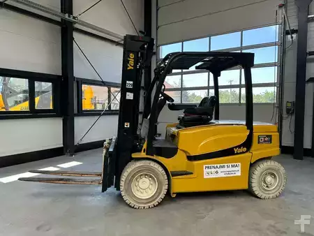 Elektro 4 Rad 2024  Yale ERP50VME2570 (12)
