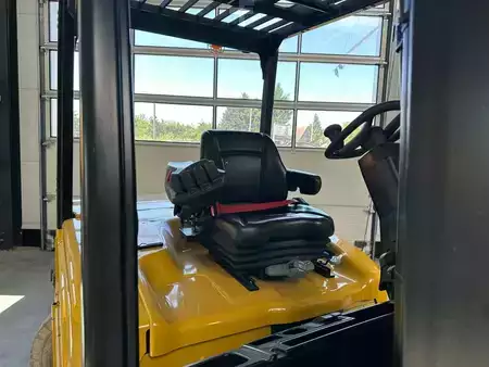 Elektro 4 Rad 2024  Yale ERP50VME2570 (17)