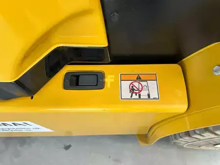 Elektro 4 Rad 2024  Yale ERP50VME2570 (18)
