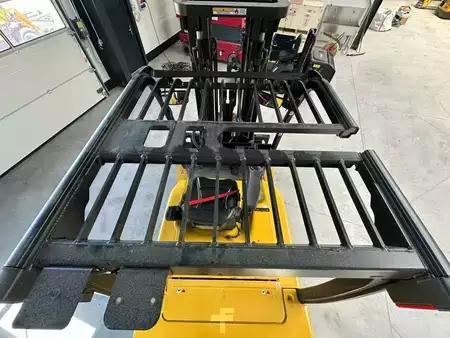 Elektro 4 Rad 2024  Yale ERP50VME2570 (8)