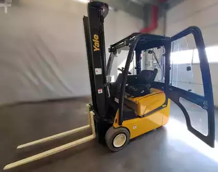 3-wiel elektrische heftrucks 2018  Yale ERP 15 VT (4)