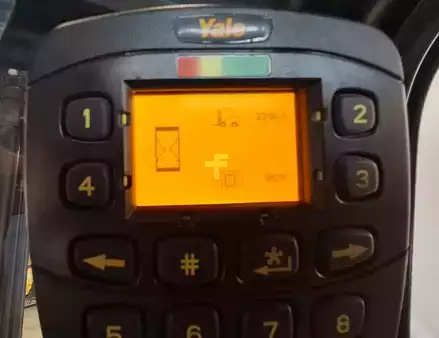 3-wiel elektrische heftrucks 2018  Yale ERP 15 VT (9)