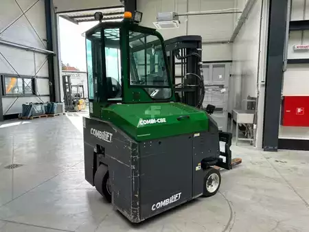 Carrelli elevatori 4 vie 2019  Combilift CBE2500 (18)