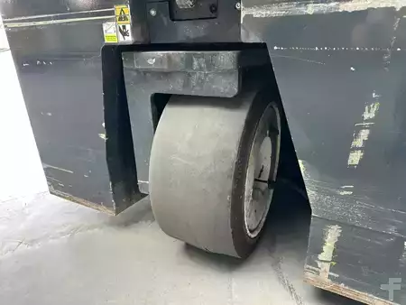 Carrelli elevatori 4 vie 2019  Combilift CBE2500 (19)