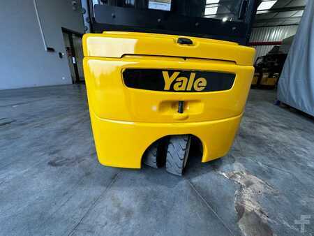 Electric - 4 wheels 2017  Yale ERP16VT (3)