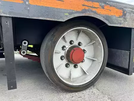 Veicoli elettrici con pianale 2017  Simai PEU B350UP (7)