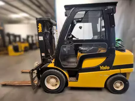 Carrelli elevatori GPL 2007  Yale GLP30VX (5)