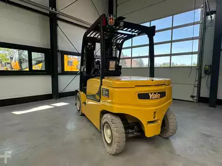 Electric - 4 wheels 2018  Yale ERP40VM E2370 (11)