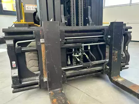 Electric - 4 wheels 2018  Yale ERP40VM E2370 (16)