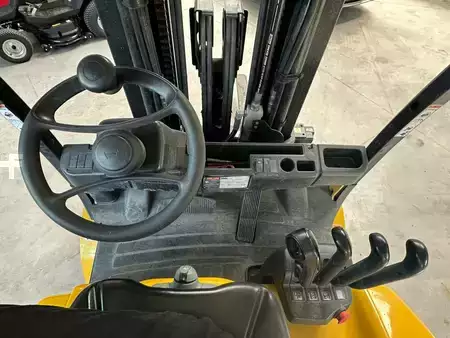 Electric - 4 wheels 2018  Yale ERP40VM E2370 (9)