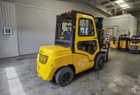 Diesel Forklifts 2022  EP Equipment CPCD35T8S4S (6)