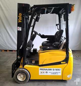 Chariots électriques à 4 roues 2018  Yale ERP15VT (1)