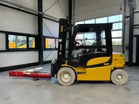 Elektro 4 Rad 2024  Yale ERP50VME (1)