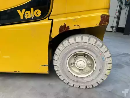 Elektro 4 Rad 2024  Yale ERP50VME (3)