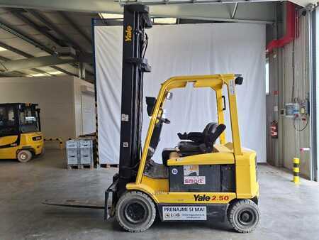 Chariots électriques à 4 roues 2009  Hyster J 2.50 XM (1)