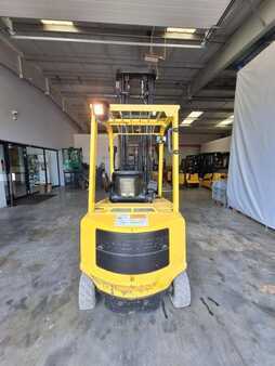 Chariots électriques à 4 roues 2009  Hyster J 2.50 XM (4)