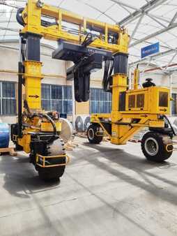 Other 2015  Combilift Straddle Carrier (1)