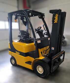 Nestekaasutrukki 2008  Yale GDP 16 VX (7)