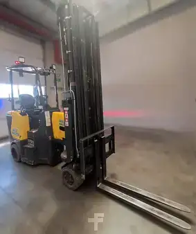 Outro 2019  Combilift Aisle Master 15 NE (1)