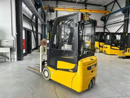 Elektro 3 Rad 2015  Yale ERP15VT (1)