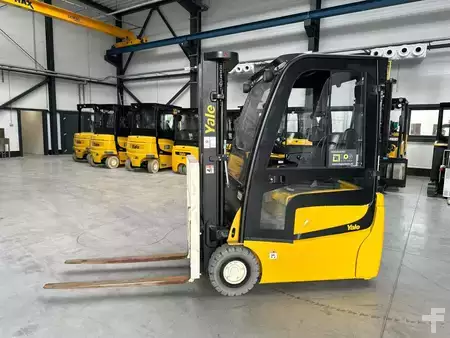 Elektro 3 Rad 2015  Yale ERP15VT (3)