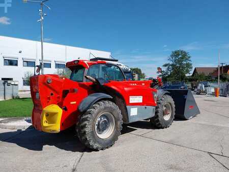 Chariots téléscopiques fixes 2016  Manitou MLT 960 (1)